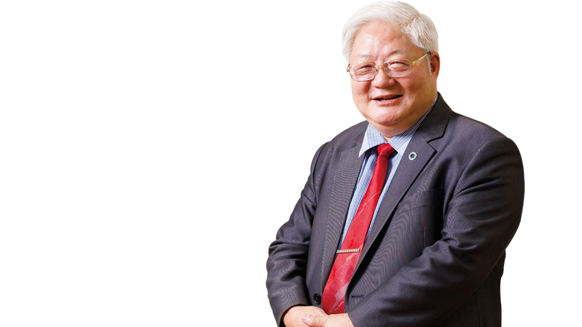 國民健康署署長吳昭軍：善用五癌篩檢、及早發現癌症、一確診盡快治療，安心把自己交給專業團隊