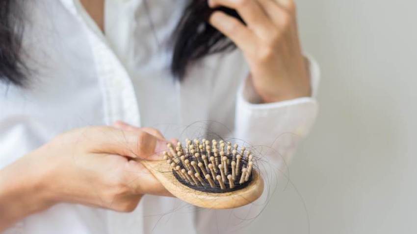 吃標靶藥掉頭髮，我會變禿頭嗎？想挑對真正有用的生髮產品 專科醫：務必要有這成分