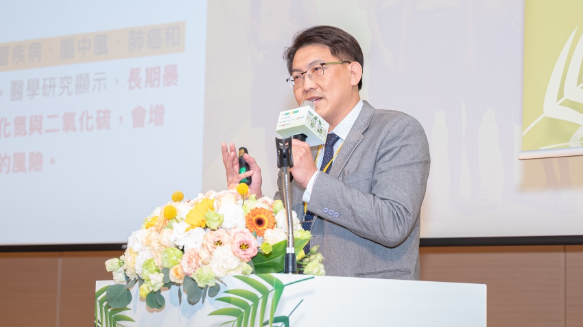 台灣胸腔暨重症加護醫學會肺部環境及職業醫學委員會召集人許超群