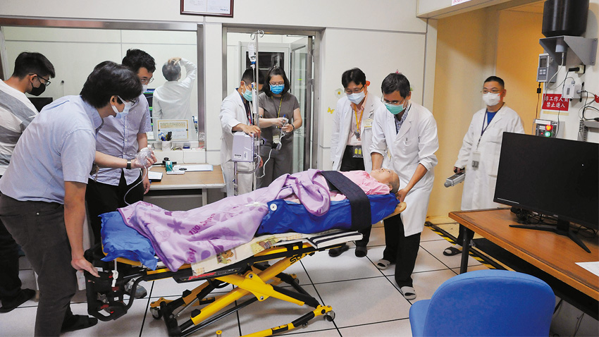 什麼是癌症硼中子捕獲治療？硼中子懶人包》優勢、療程、費用一次瞭解
