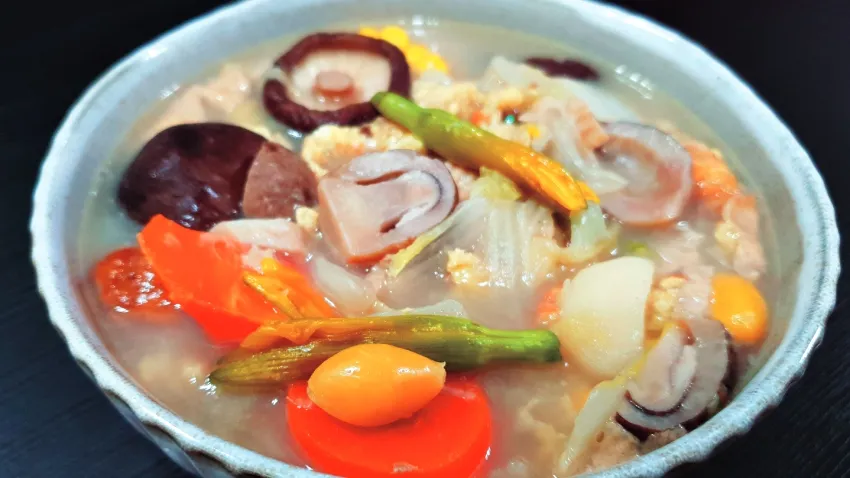 炎夏食欲不振，就吃這碗蔬食好湯，補水補營養！用對食材，口感更濃而不膩