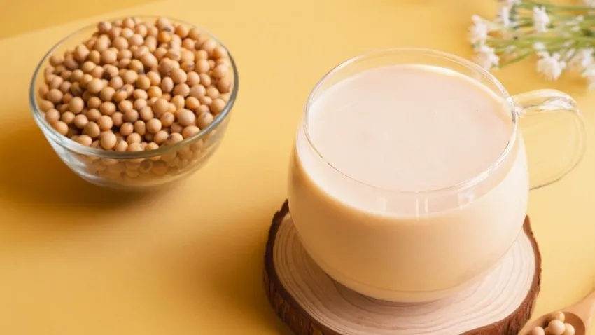 植物性雌激素會致癌、乳癌患者不能喝豆漿？最新研究看預防乳癌、避免復發的飲食建議